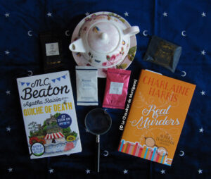 Le Chaudron de Morrigann: Les premiers volumes des aventures d'Agatha Raisin et Aurora Teagarden